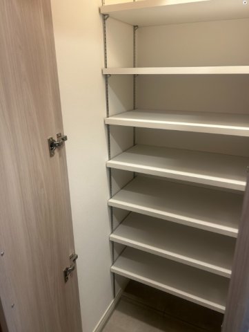 玄関　下駄箱もしっかりついてます！