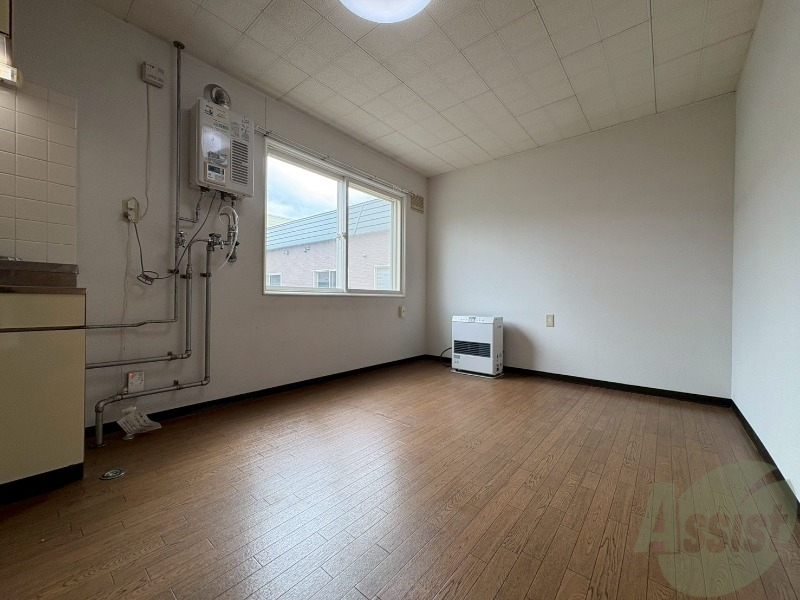 居室・リビング　広くてキレイなお部屋が広がっていて、充実した生活が送れそう。