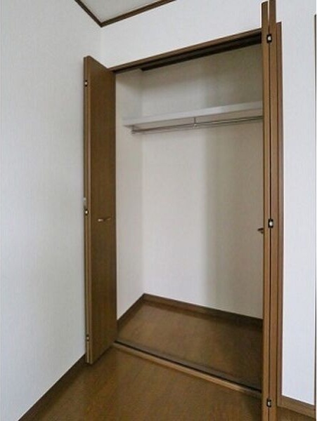 収納　参考写真（同物件別部屋）