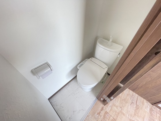 トイレ　※別部屋の写真です