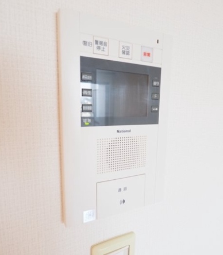 セキュリティ　TVモニター付きインターホン