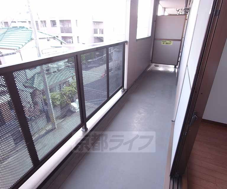 バルコニー　洋室からのバルコニーです！