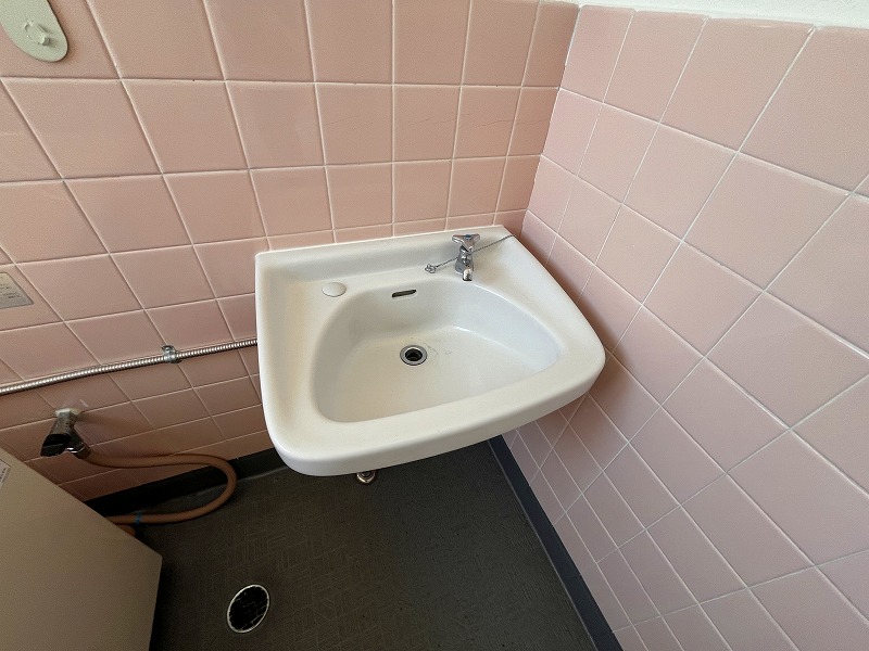 洗面設備　使いやすい洗面所です