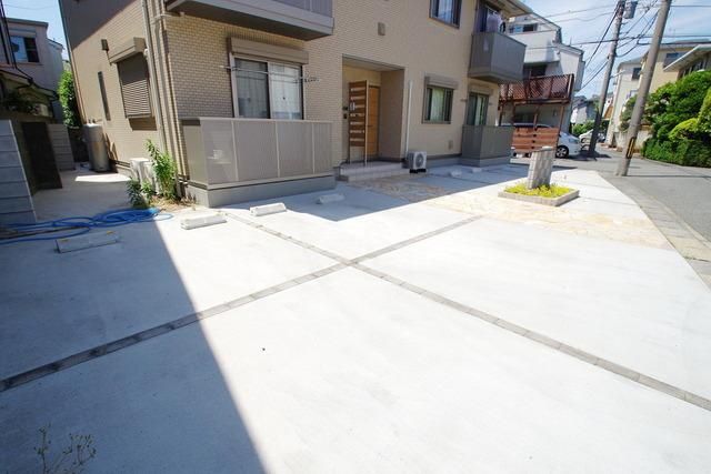 駐車場　★タウンハウジング稲田堤店★駐車場★