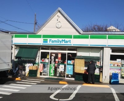 コンビニ　ファミリーマート深沢二丁目店（コンビニ）まで494m