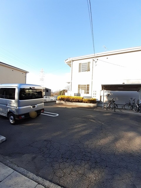 駐車場　駐車場