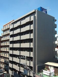 建物外観　落ち着いた雰囲気の外観です