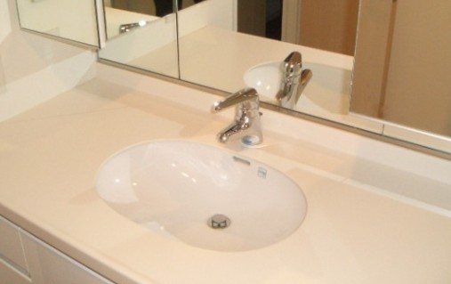 洗面設備　※こちらの写真は他部屋になり参考写真です