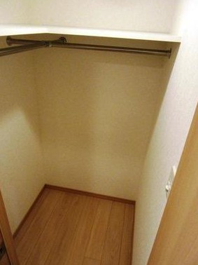 収納　※同仕様写真含む