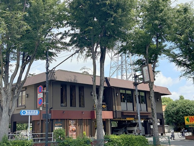 飲食店　びっくりドンキー関町店（飲食店）まで639m
