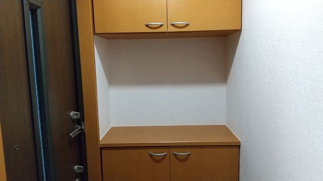 収納　吊戸下駄箱