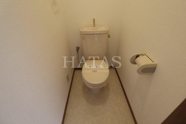 トイレ　同物件別部屋です。