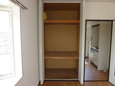 収納　★収納、奥行きもゆとりあります★