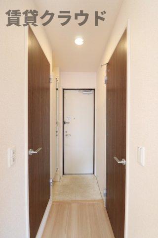 玄関　明るい玄関です