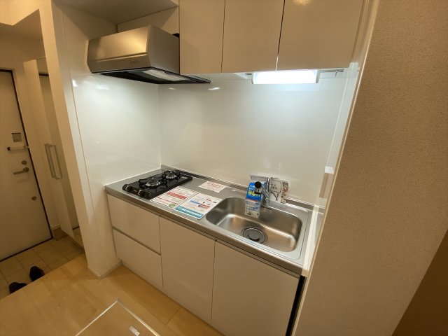 キッチン　2口ガスコンロ付きのシステムキッチンです！