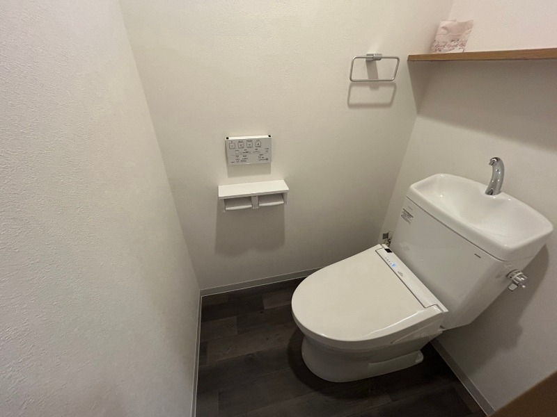 トイレ　清潔感があり安心して使用できるトイレになっておりました。