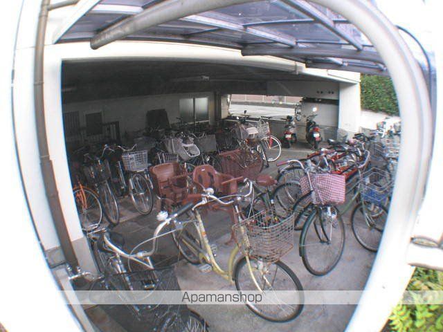 大裕ハイツ若松の外観写真