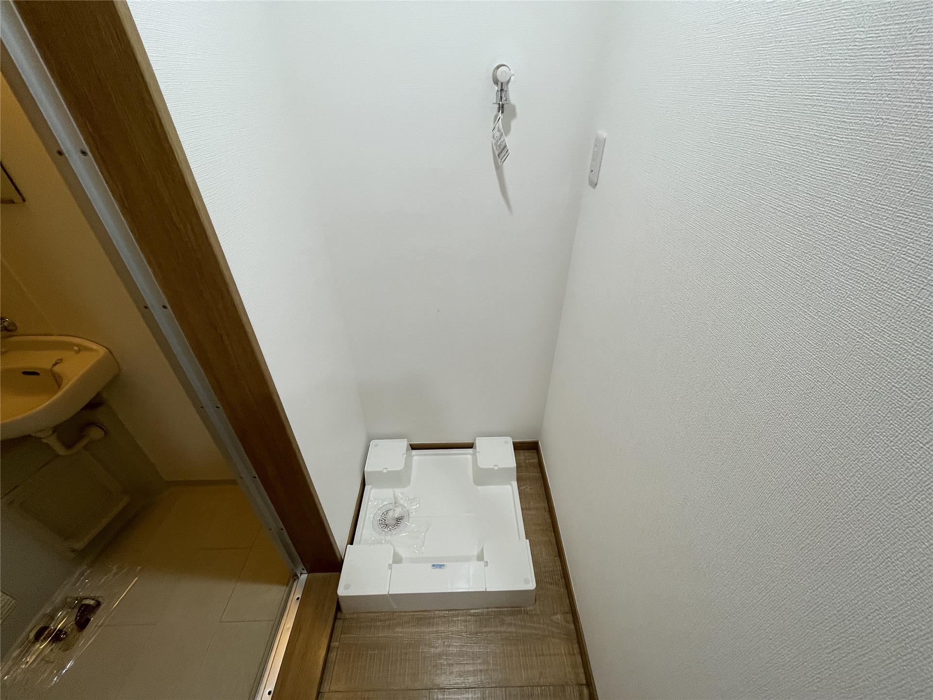 その他設備　室内洗濯機置場です