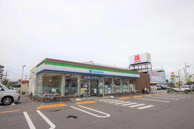 コンビニ　ファミリーマート　八千代緑が丘西店（コンビニ）まで1700m