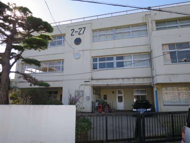 小学校　八千代市立高津小学校（小学校）まで850m