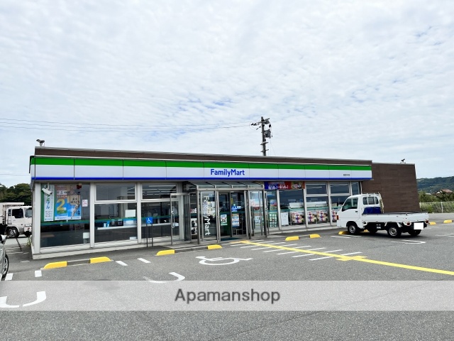 コンビニ　ファミリーマート鳥取浜村店（コンビニ）まで1097m