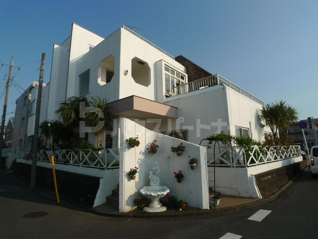 幼稚園・保育園　新松戸ベビーホーム（幼稚園・保育園）まで240m
