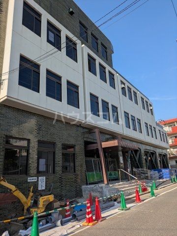その他　葛飾区立お花茶屋図書館（その他）まで1410m