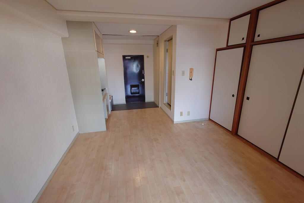 京橋マンションの居間写真