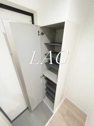 玄関　玄関です。