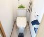 トイレ　ウォシュレット付きトイレです。