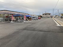コンビニ　セブンイレブン 高松寺井町店（コンビニ）まで635m