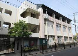 小学校　東大阪市立長堂小学校（小学校）まで3012m