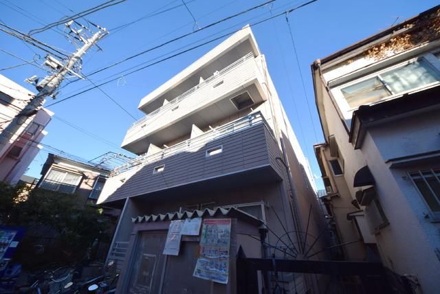 建物外観　鉄骨マンション