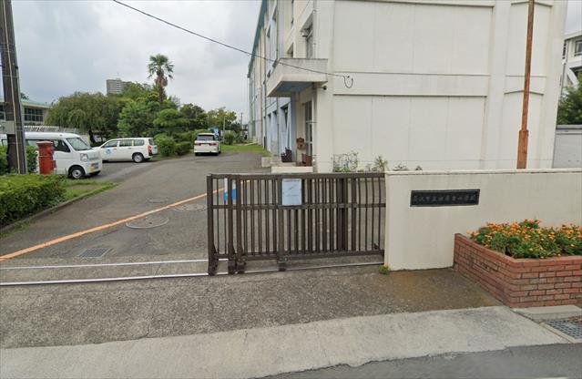 小学校　藤沢市立湘南台小学校（小学校）まで391m