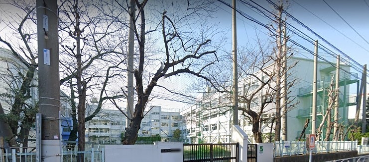 中学校　品川区立浜川中学校（大井町）（中学校）まで793m