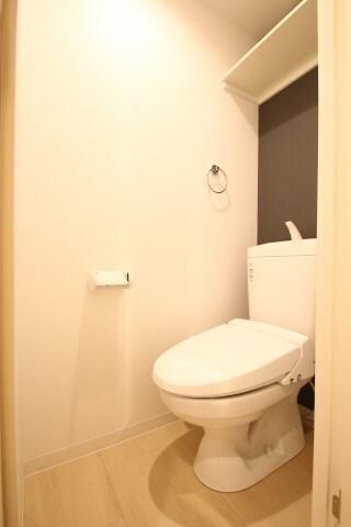 トイレ　※同建物別部屋