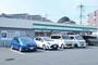 コンビニ　ファミリーマート 新石川246店（コンビニ）まで689m