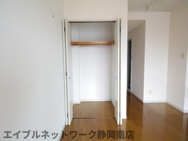 収納　大きなものも収納できそうです