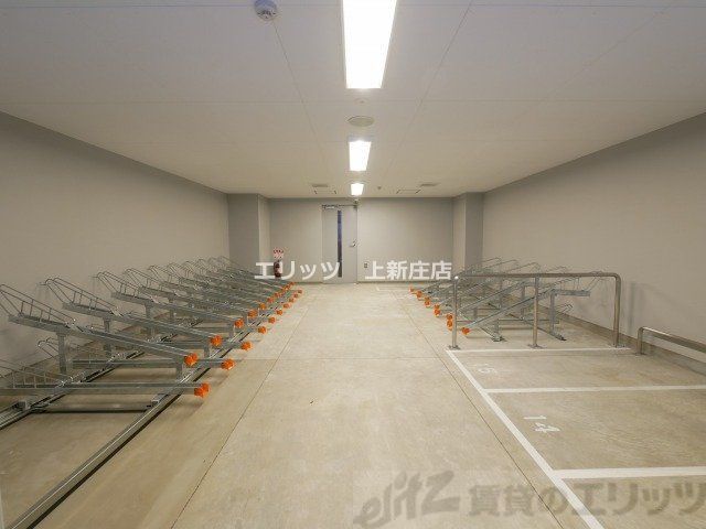 駐車場　駐輪場