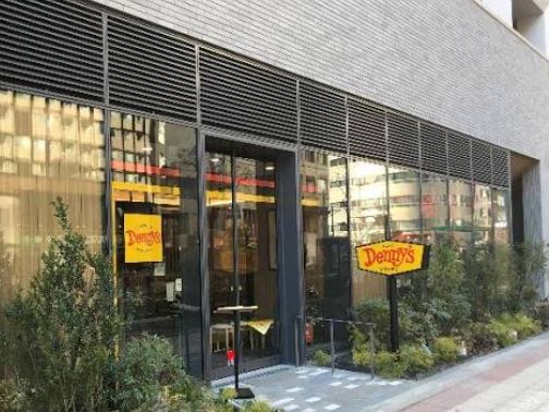 飲食店　デニーズ馬喰町店（飲食店）まで131m