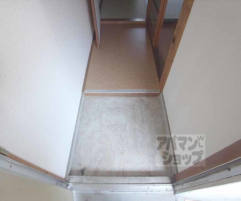 玄関　玄関です。