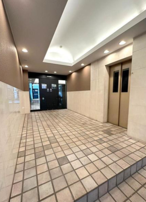 ロビー　建物の内部です