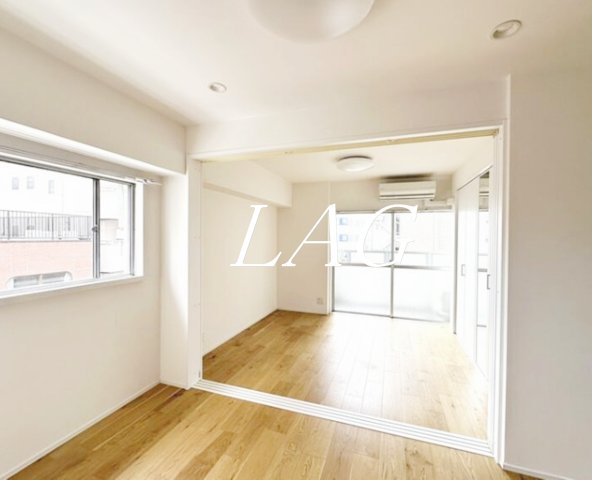 居室・リビング　洋室のお部屋です。