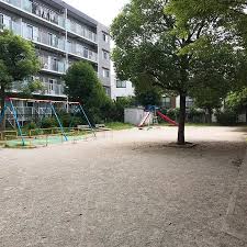 公園　市ノ坪中村通公園（公園）まで717m
