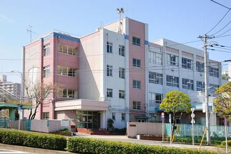 小学校　新田小学校（小学校）まで500m