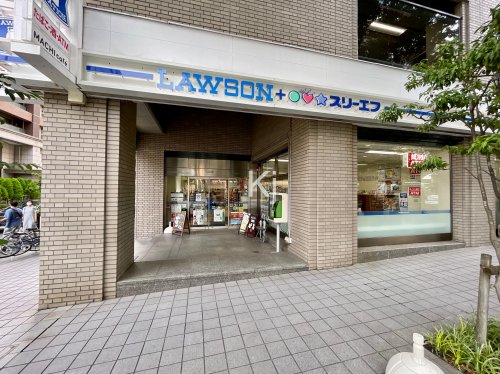 コンビニ　ローソン 日本大通店（コンビニ）まで53m