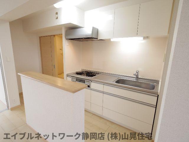 キッチン　キッチンでお料理をお楽しみください