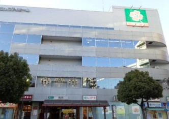 スーパー　ライフ篠崎店（スーパー）まで423m
