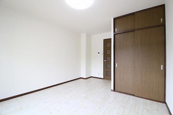 その他部屋・スペース　類似部屋写真（部材色が異なります）