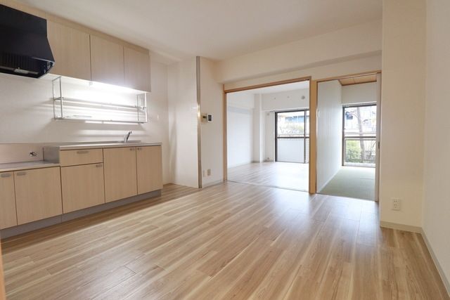 居室・リビング　同タイプ別部屋写真
